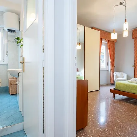 Nunzia San Giovanni Apartamento Roma